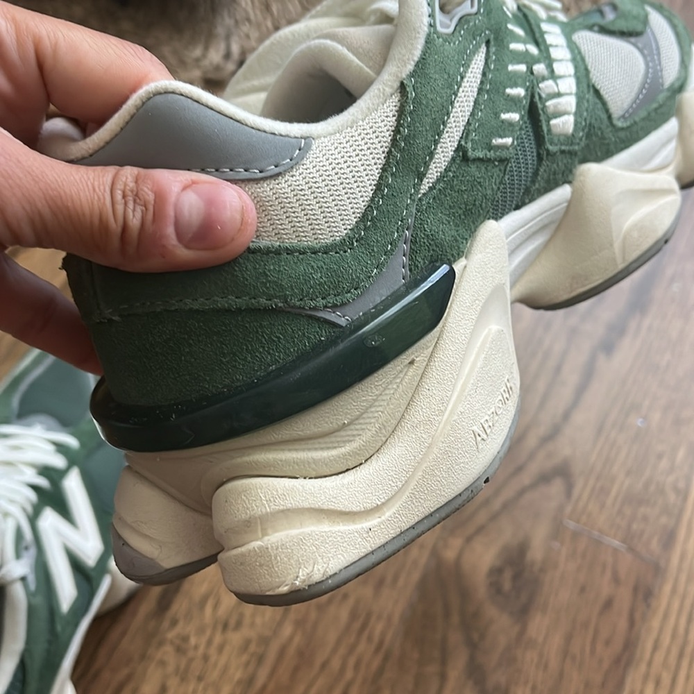 New Balance 9060 green Sneakers - Picture 5 of 7